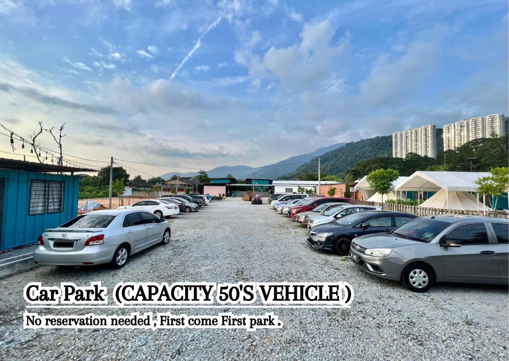Hotel The Cozytainer Taiping Exterior foto